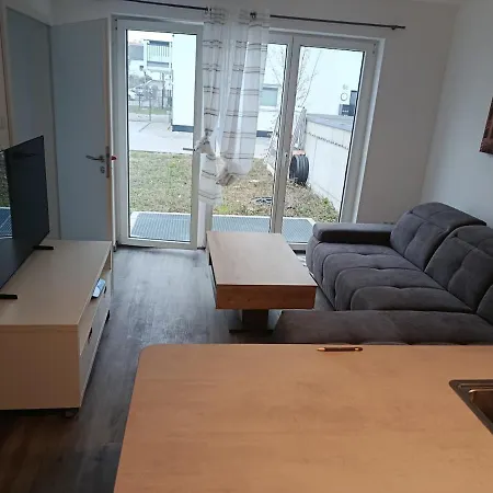 Apartment Modern And Bright 2-room For 3 People Augsburg